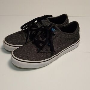 Van's off the wall shoes youth 5 women's 7 grey and  blue barely used